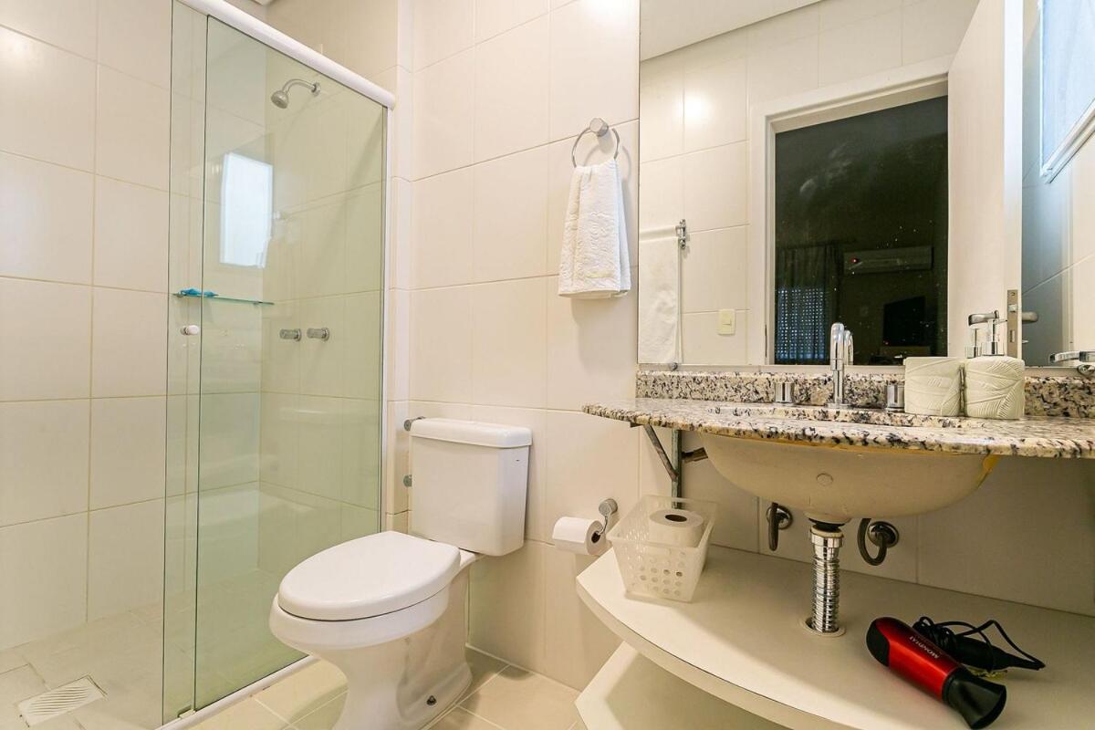 Cond Frente Mar Com Piscina - 15m Da Apartamento