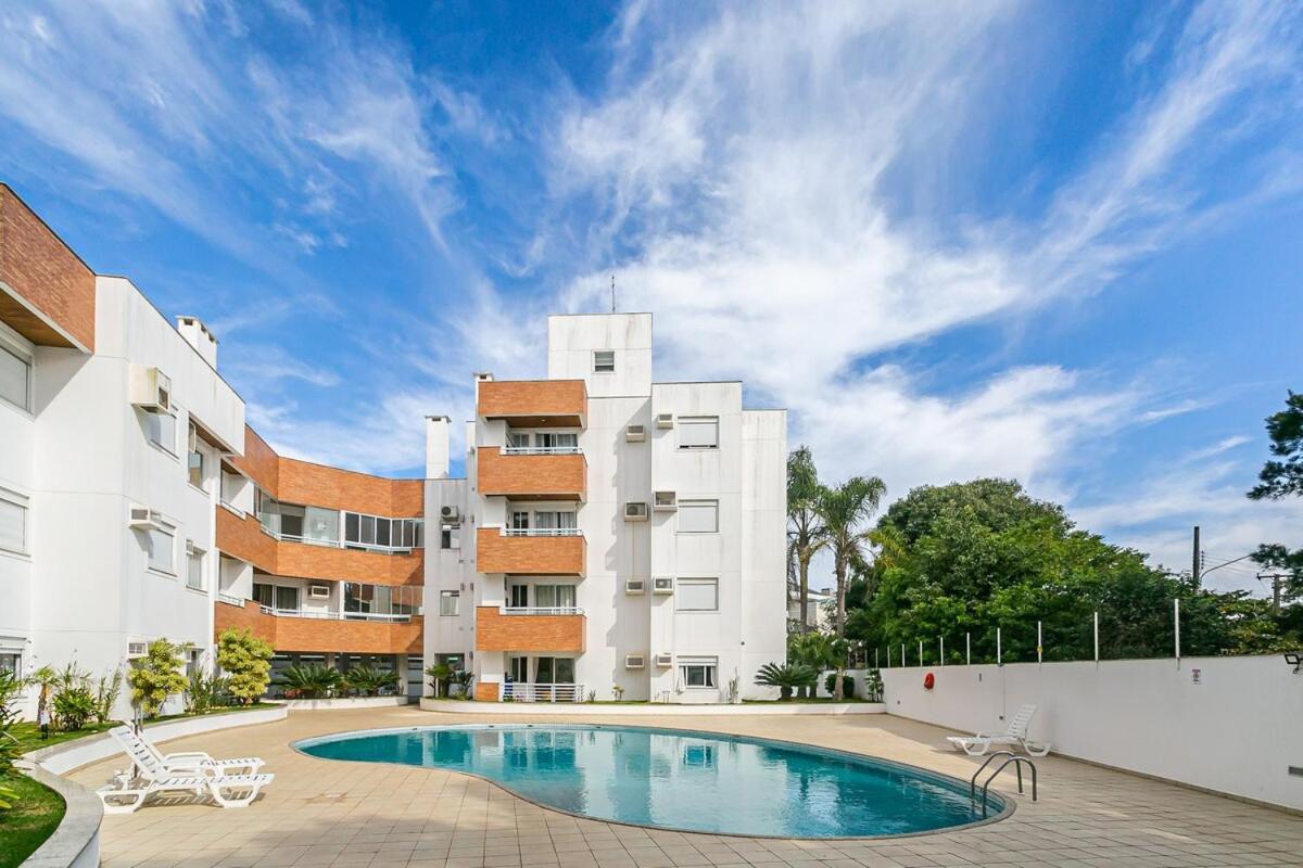 Apartamento Cond Frente Mar Com Piscina - 15m Da