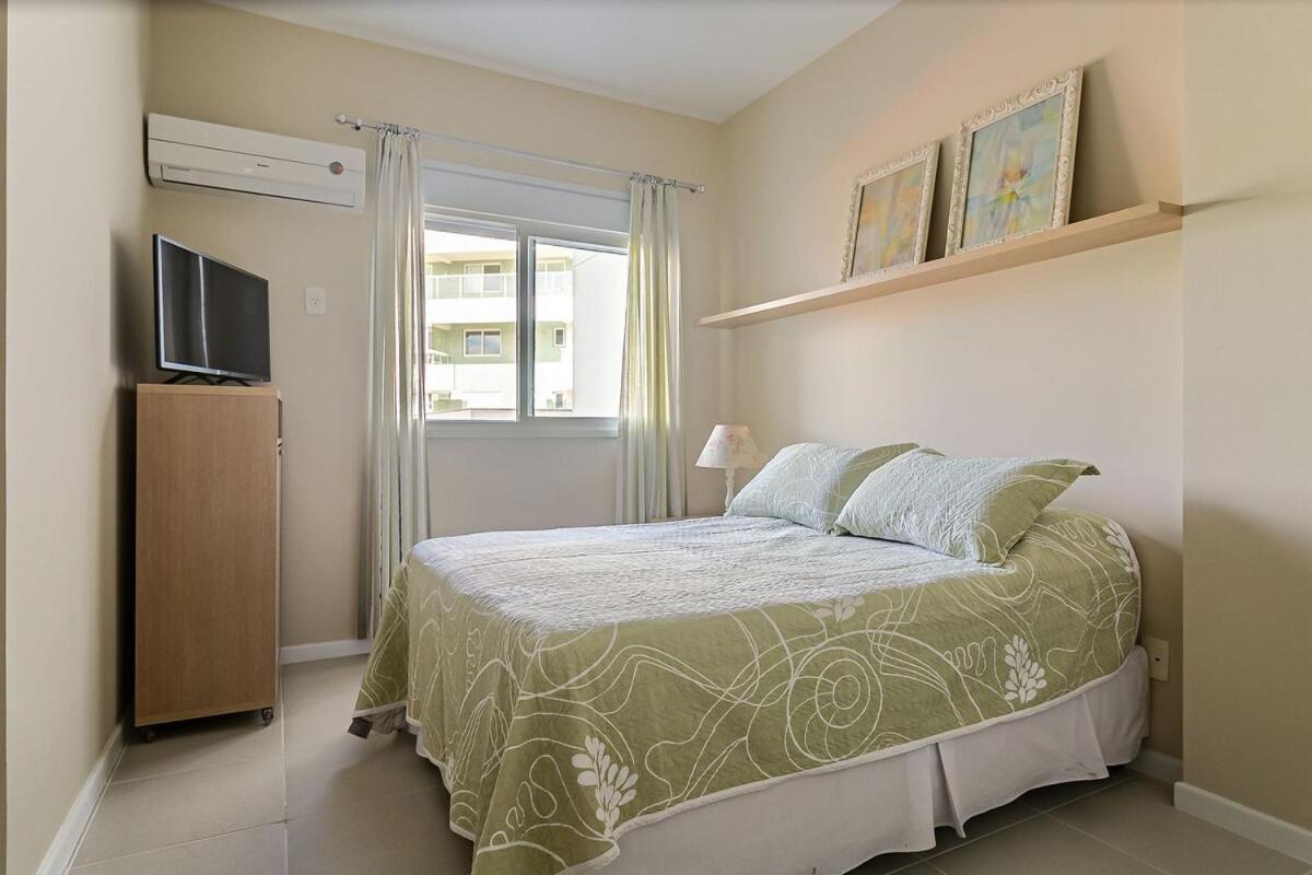 Cond Frente Mar Com Piscina - 15m Da *