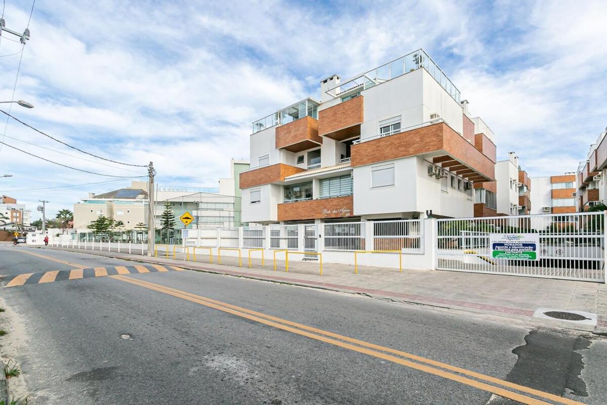 Cond Frente Mar Com Piscina - 15m Da Apartamento Florianopolis
