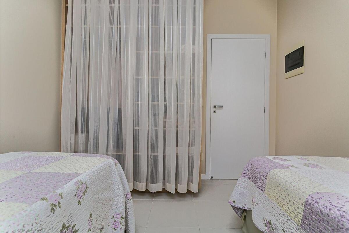 Cond Frente Mar Com Piscina - 15m Da
